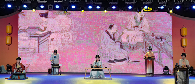 “大地情深”——优秀群众文艺作品巡演暨“街艺福见”全省街头文化艺术展演活动优秀节目惠民演出在南平举行