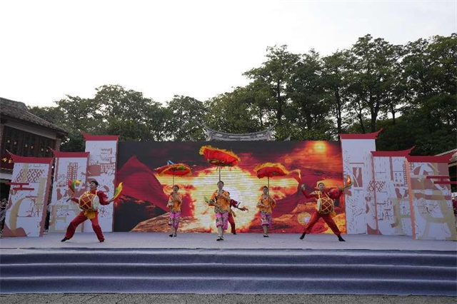 “大地情深”——优秀群众文艺作品巡演暨“街艺福见”福建省街头文化艺术展演活动优秀节目惠民演出（漳州）圆满落幕