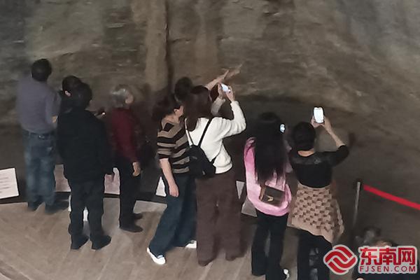 龙岩“寻龙迹” 龙岩洞成新春热门打卡地