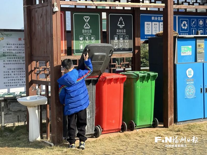 福州长乐区志愿服务假期不停步 文明旅游成为新风尚