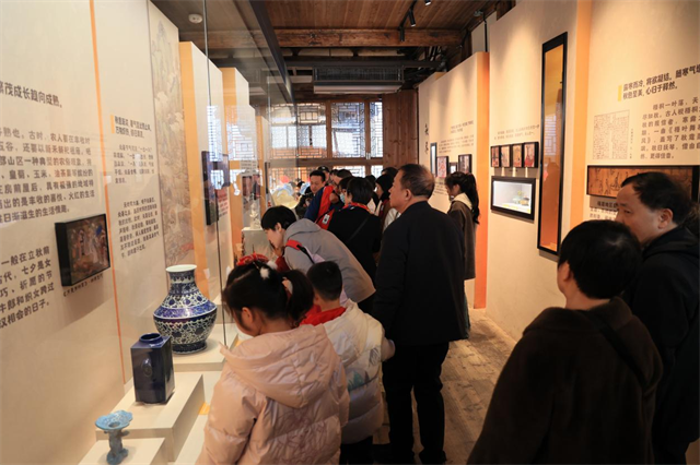 欢欢喜喜过大年：非遗闹新春 民俗馆里品年俗