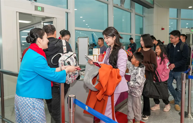 跨越万里的“海丝”新篇章：福建至马尔代夫包机成功首航