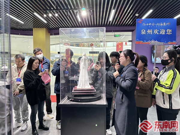 学非遗 品世遗 媒体采风团领略传统文化魅力