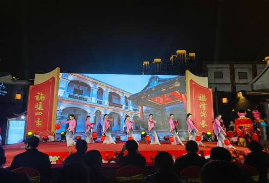 庆元宵节 5000多条灯谜亮相漳州古城