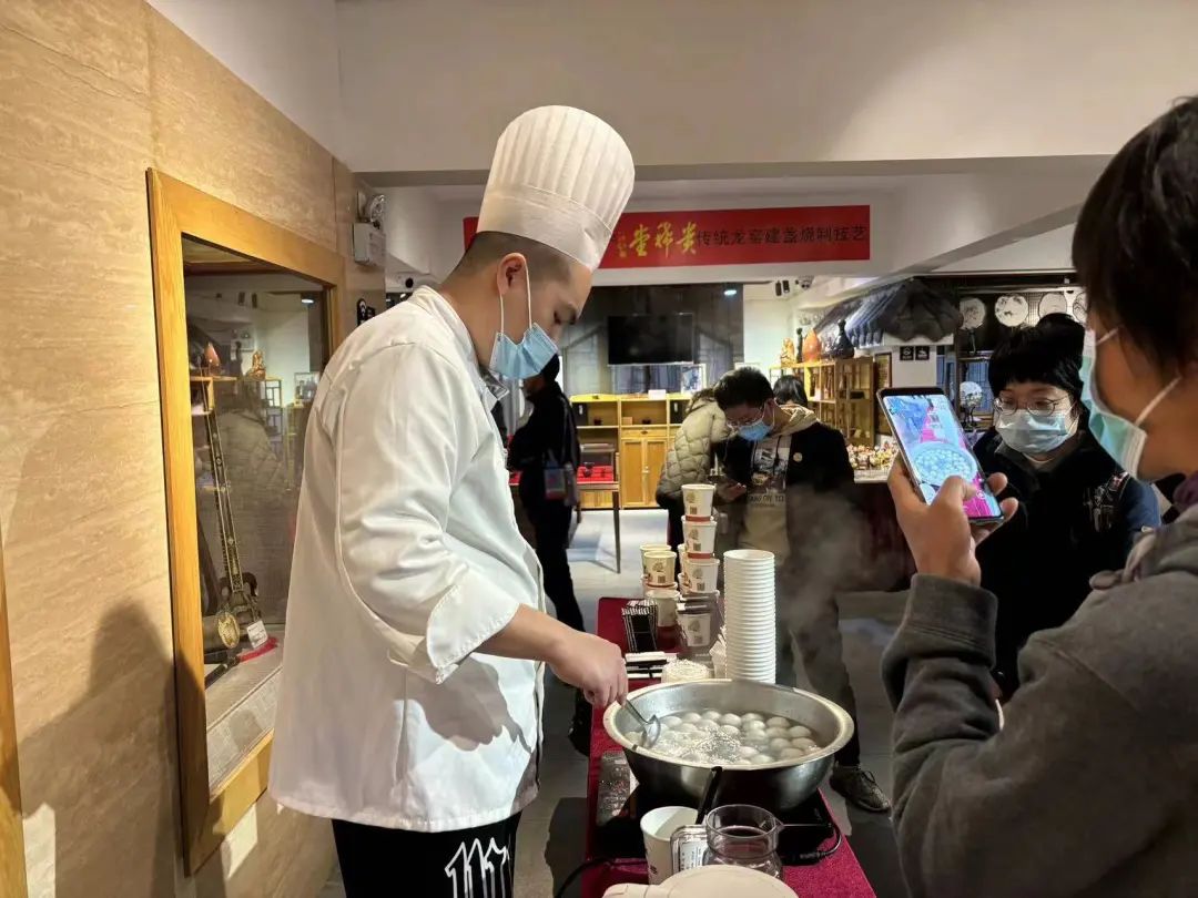 【网络中国节·元宵】瑞龙迎新春 非遗闹元宵，与传统文化共赴一场中式浪漫
