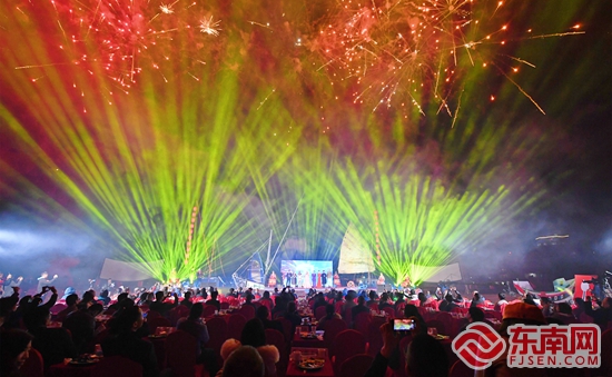 泉州泉港：群星闪耀惠屿电影岛 共享诗歌电影盛宴