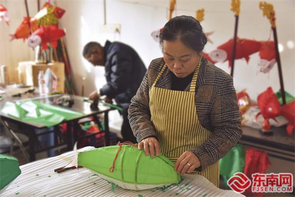 年味丨三明泰宁：巧制鱼子灯 祈福迎新春