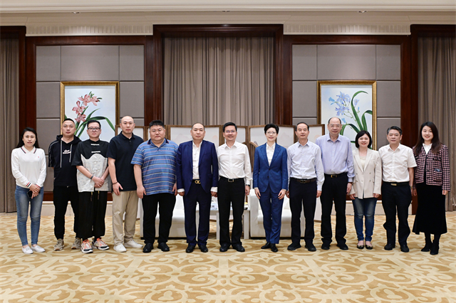 林向东厅长会见山东省旅行社协会代表团