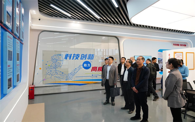 省文旅厅领导赴海创中心、海丝国际旅游中心调研