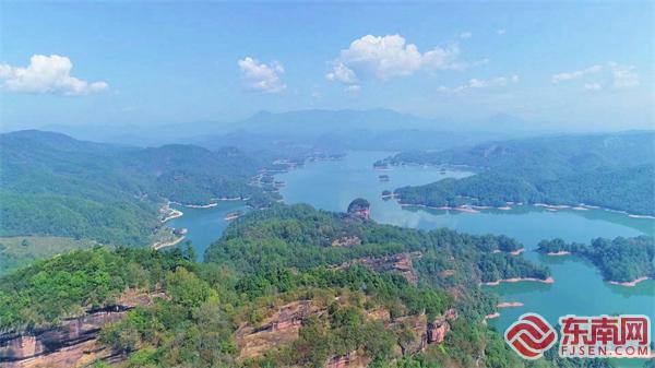 三明泰宁：“五一”假期掀起旅游热潮