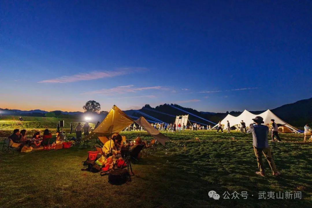 武夷山：国庆假期 茶诗乐营地成文旅新宠