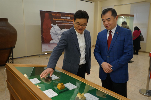 中国福建工艺美术特展在亚美尼亚首都埃里温开展
