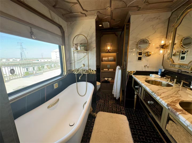 “丝路梦享号”旅游列车将开进福建武夷山