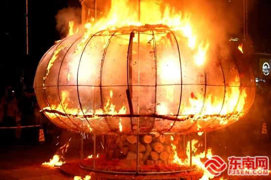 新春走基层丨云霄：民俗“烧柴井” 祈福新年好兆头