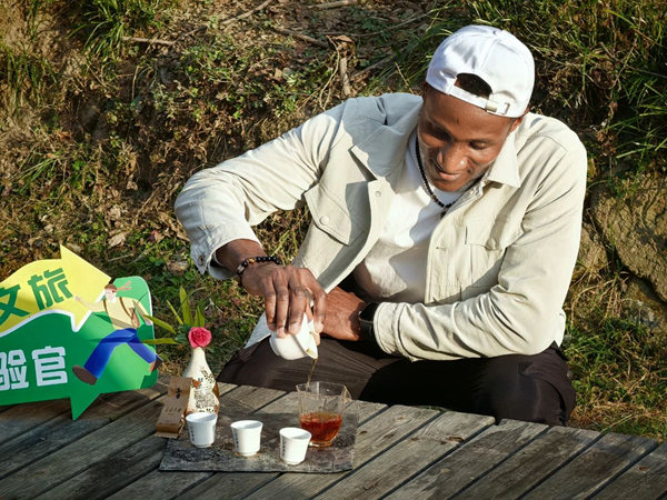 00后体验官带你打卡最in大武夷