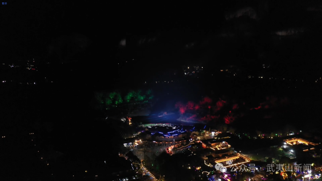 【奋勇争先开新局】印象大红袍：蛇年首演 近万名游客享受新春文化大餐