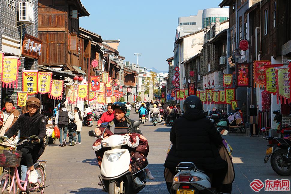 新春走基层｜汀州古城年味浓 文旅盛宴喜迎八方来客