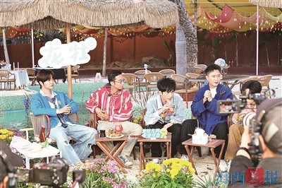 双子塔厦大又在热播剧中刷屏 众多粉丝追剧游厦门