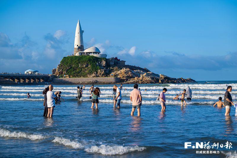 “中国旅游日”福州送出大礼包 总有一款适合你