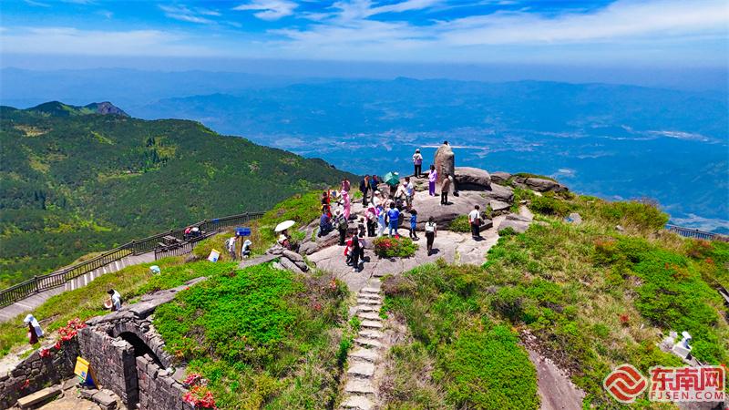 三明：“五一”假日接待游客225.97万人次 吸金超15亿