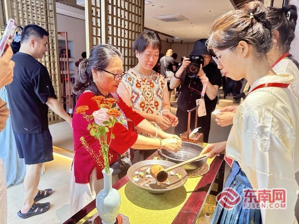 每周五周六晚火热开启 莆田仙游沉香博物馆化身“咸鱼集市”