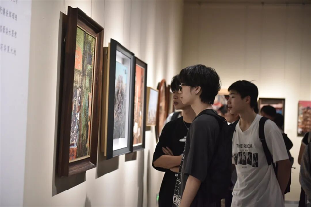 2025年漆画界首个全国性学术研究展览——第三届小幅漆画展览在福州开幕