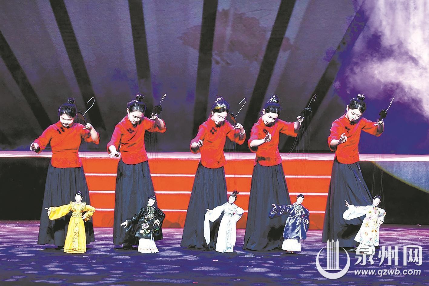 “偶遇刺桐城”霹雳音乐会举行 三偶同台首度联袂演绎《桃花扇》