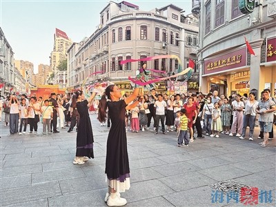 木偶“潮”起来 多位达人走进弘晏庄木偶艺术馆打卡