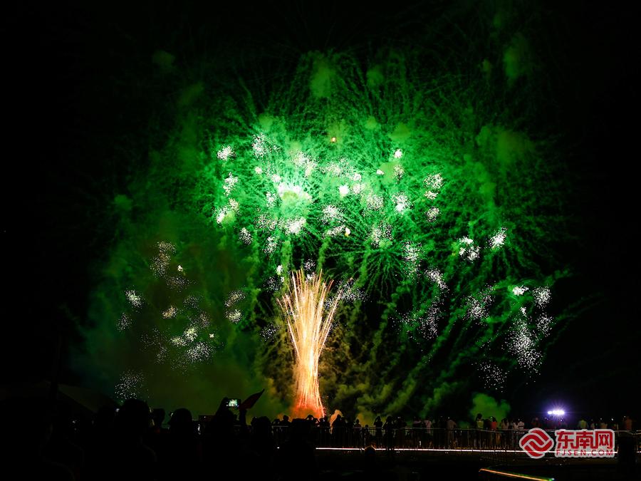 首日超10万人次打卡！惠安走马埭稻田艺术季焕新回归