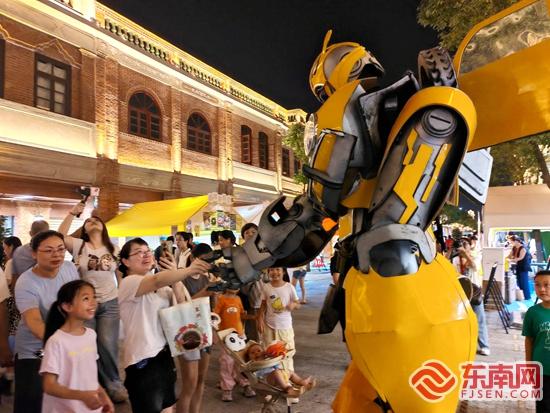 宋元海丝盛景再现泉州中山南路 福建美好生活嘉年华启幕