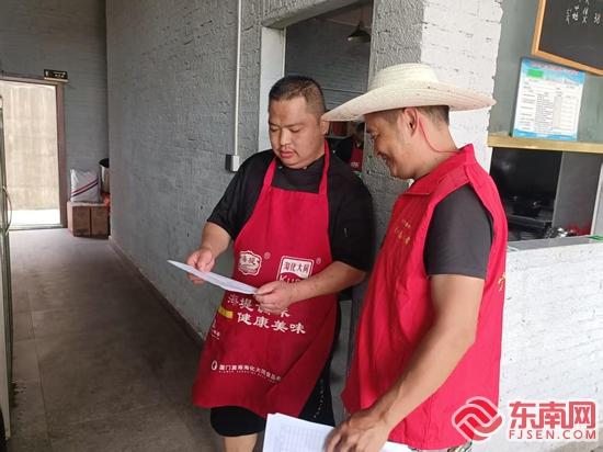 泉州德化县龙门滩镇“文明护航队”上线 让文明旅游与美景同行