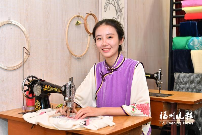 林歆荧：“手推绣”绣出多彩风情