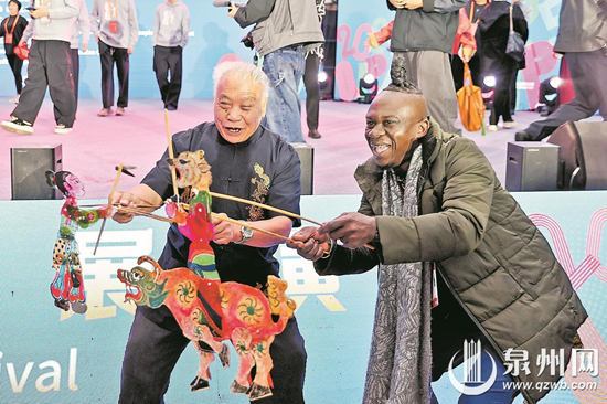 缤纷偶世界 精彩耀“泉”城 泉州国际木偶展演启动仪式侧记