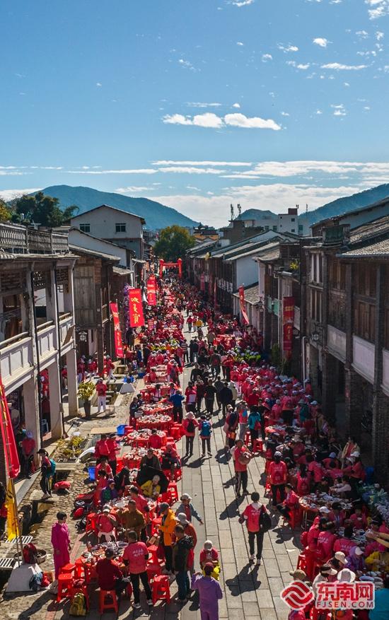 “功夫永春”徒步引千人打卡 行走中解锁文旅新体验