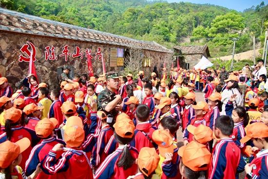 追寻红色史迹 感悟信仰伟力 ——泉州红色研学旅散文征文大赛活动侧记