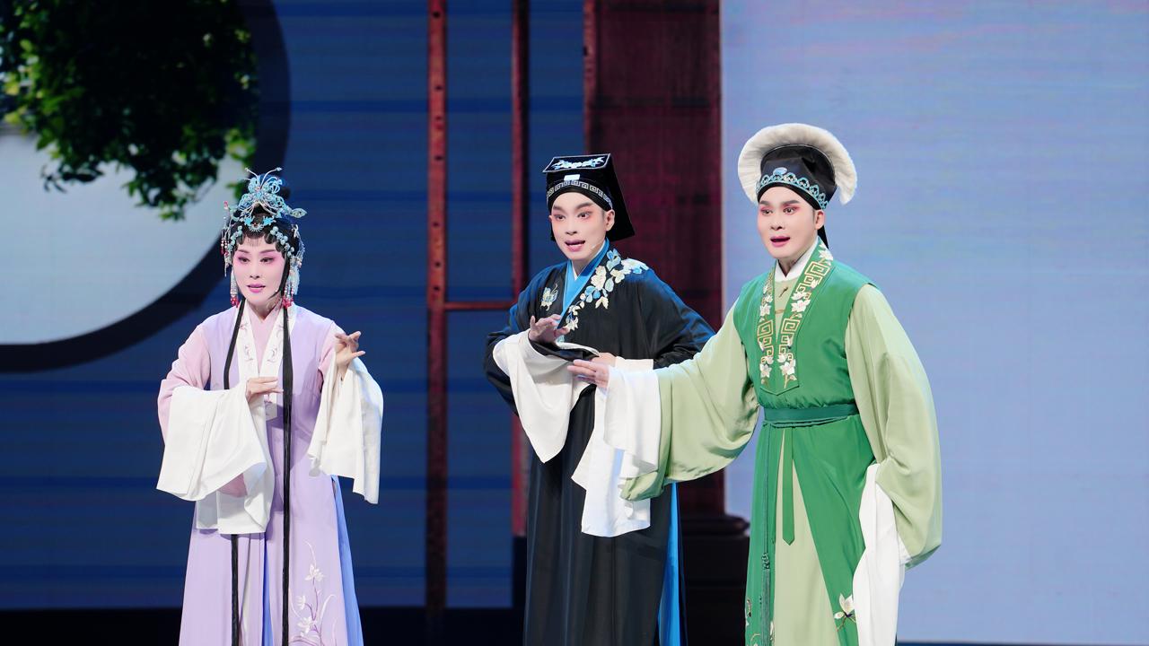 闽剧《双蝶扇》亮相安徽合肥