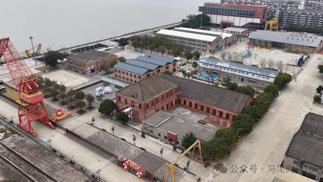 “两马同春闹元宵”花灯抢先看！