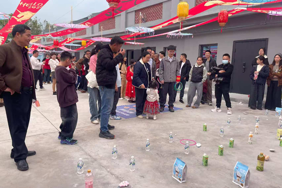 抓猪、抓鸡、抓兔、抓鱼 平和厝丘村年味浓人气旺