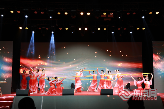 新春惠民暖华安 文艺盛会助振兴