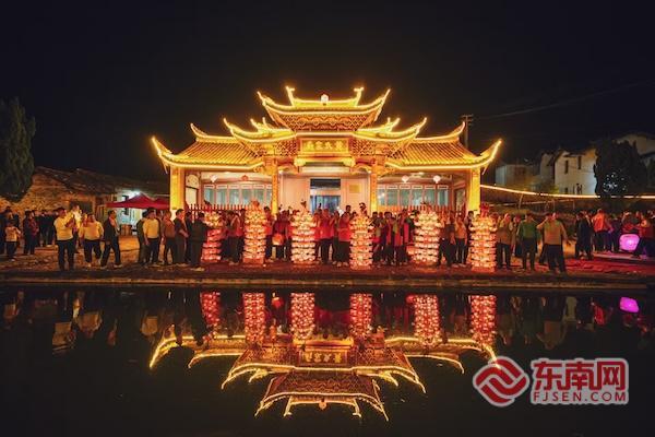 龙岩连城：非遗闹春焕新彩 客家年味引客来