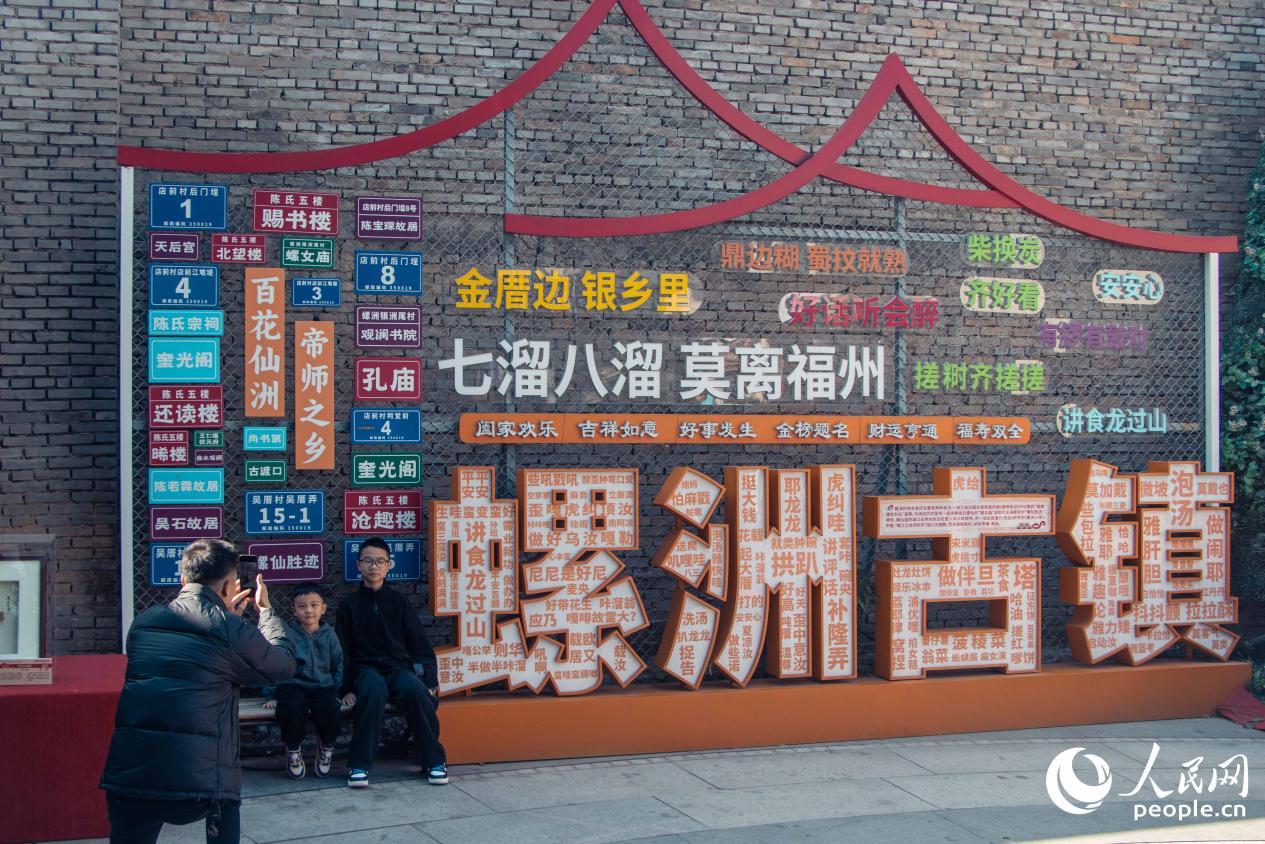 在螺洲古镇偶遇本地“向导”