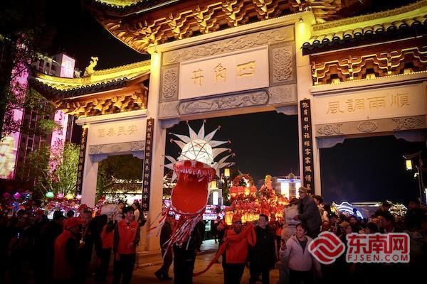 龙岩连城：非遗闹春焕新彩 客家年味引客来