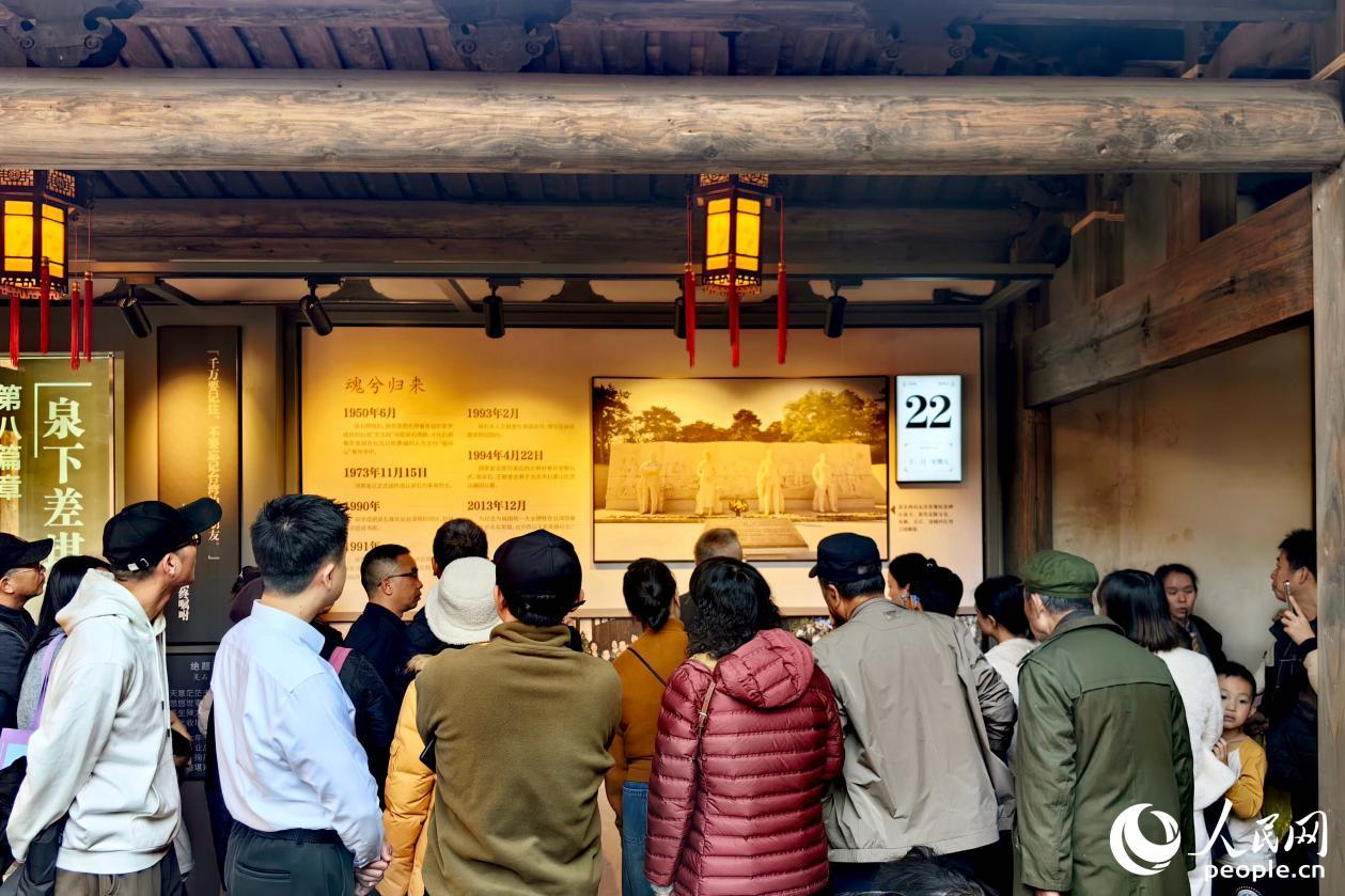 在螺洲古镇偶遇本地“向导”