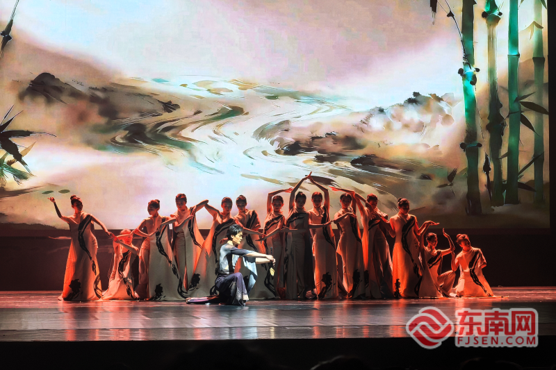 国家级大型舞蹈展演《舞动山水间》惊艳亮相漳州