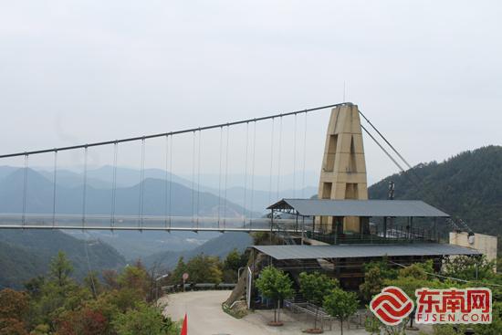 网络媒体探访“大美洛江” 感受全域旅游新脉动