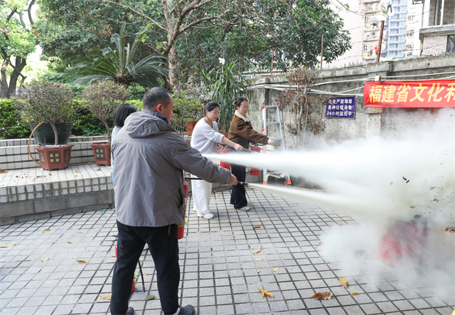 省文旅厅组织开展2026年消防安全技能培训活动