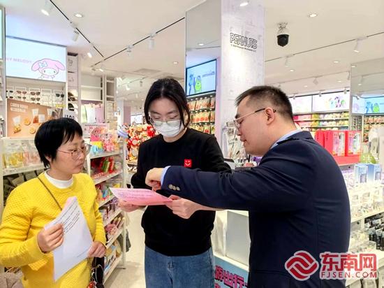 世遗古城里的“别样年味” 让“党建红”融入“烟火气”