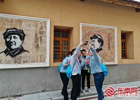 泉州鲤城：巾帼闯关寻宝“活”非遗 绣品人才培养计划再启航