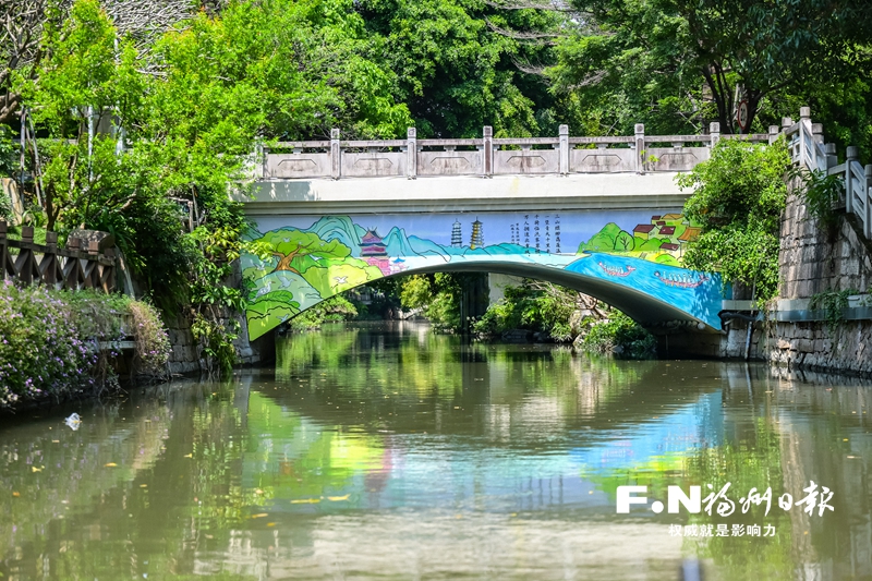 福州西湖—白马河航线多座桥梁完成彩绘