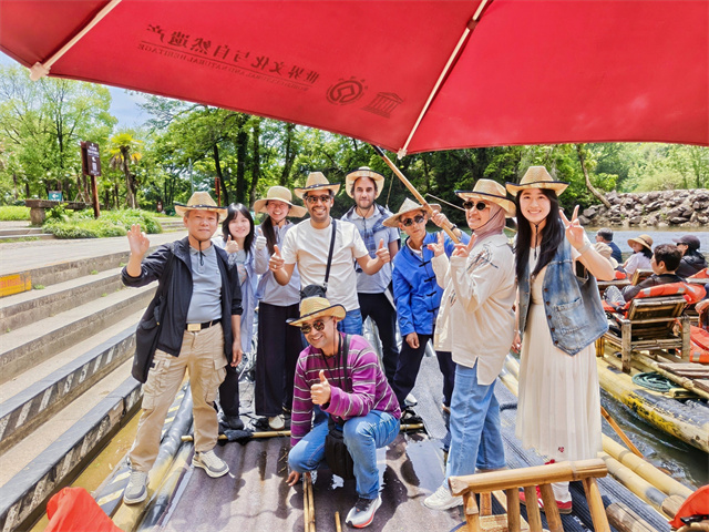 山水入画茶入心 闽式生活润心田——“艺汇丝路”阿拉伯艺术家在南平采风